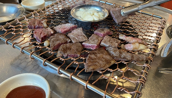 Jangwi-dong Yuseongjip Suwon Yeongtong Branch